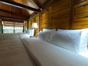 Luxury Traditional Chalet